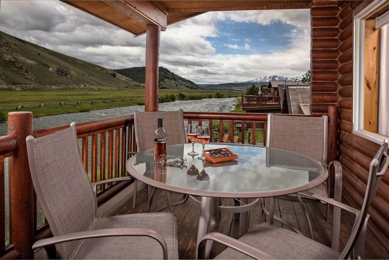 Redfish Riverside Inn Stanley Экстерьер фото