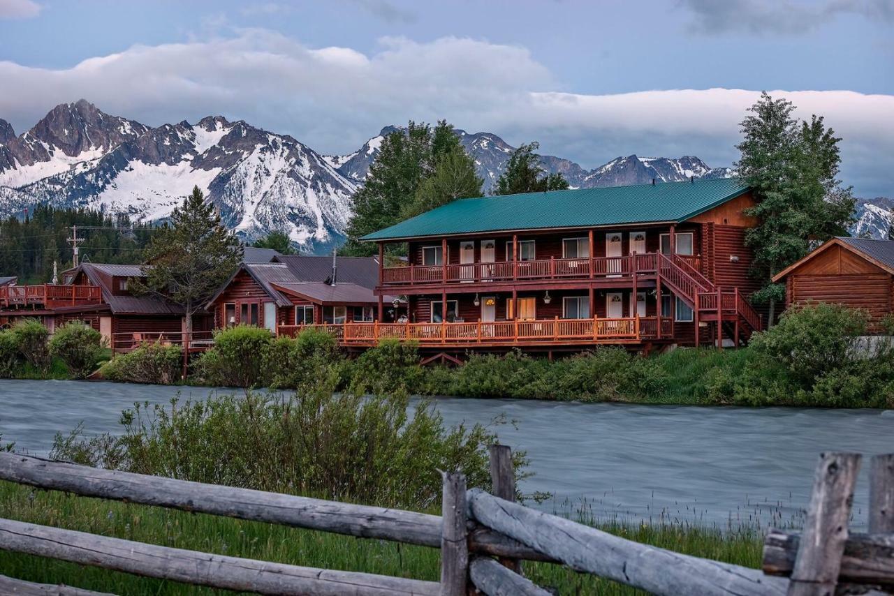 Redfish Riverside Inn Stanley Экстерьер фото